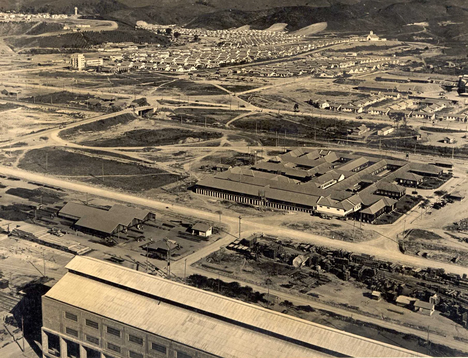 Fotografia histórica de Volta Redonda em identificação