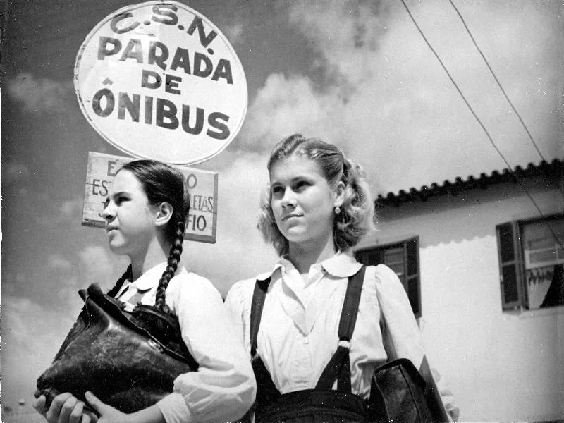 Fotografia histórica de Volta Redonda em identificação
