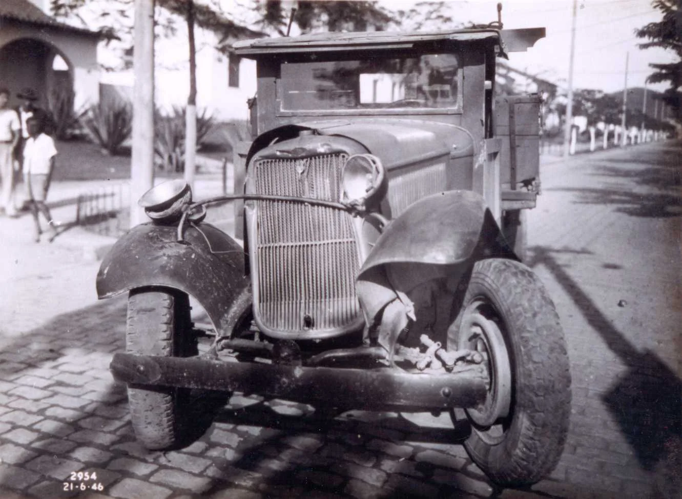 Fotografia histórica de Volta Redonda em identificação