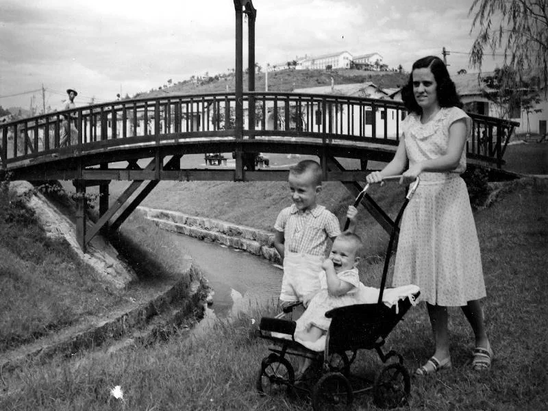Fotografia histórica de Volta Redonda em identificação