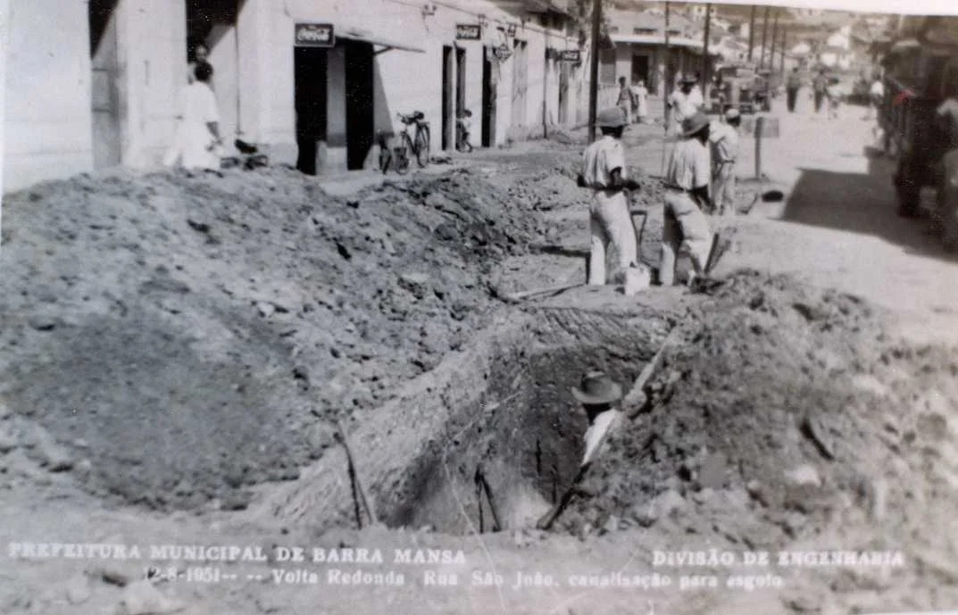 Fotografia histórica de Volta Redonda em identificação