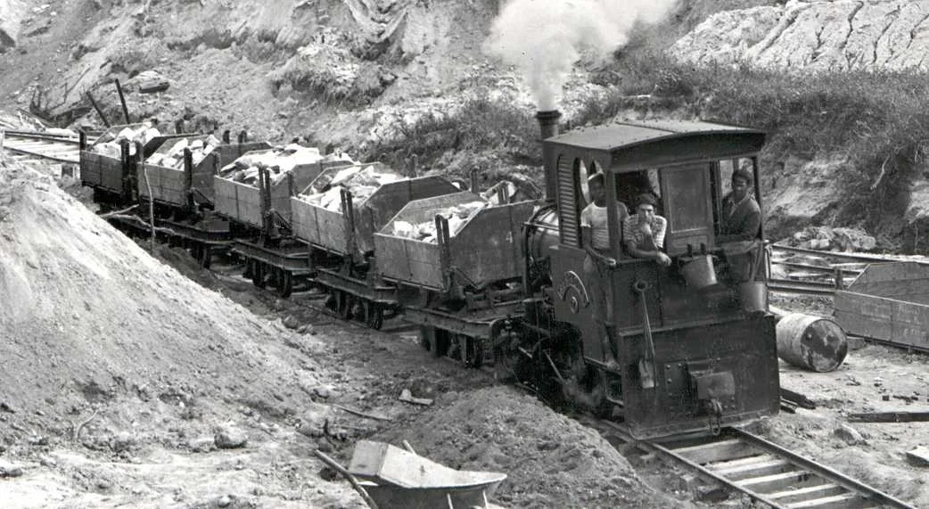 Fotografia histórica de Volta Redonda em identificação
