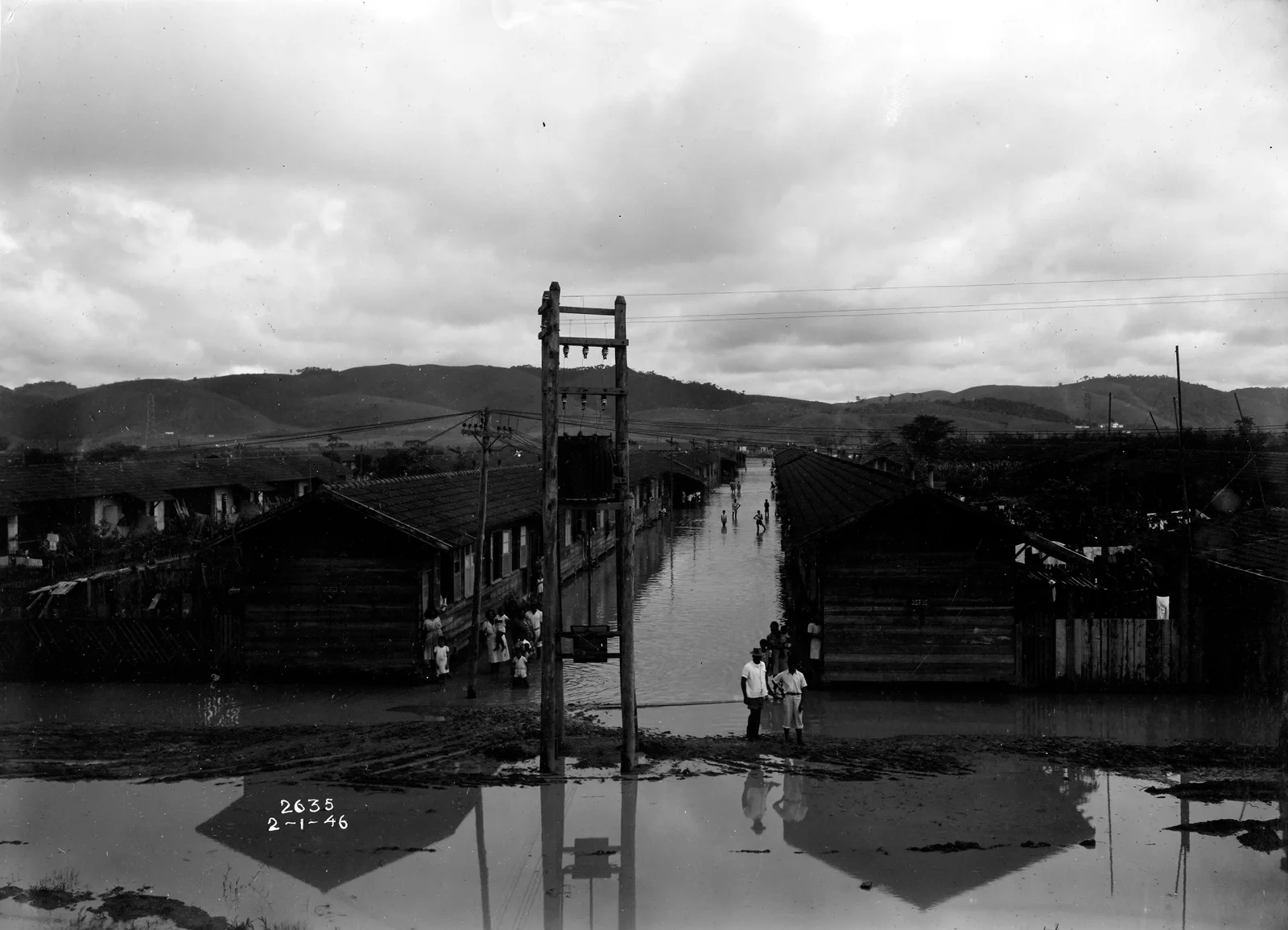 Fotografia histórica de Volta Redonda em identificação