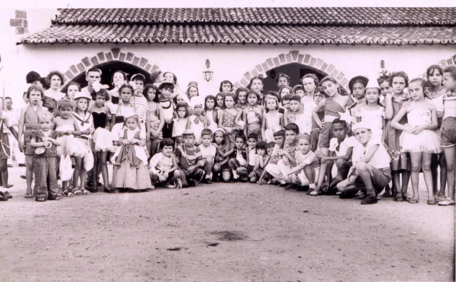 Fotografia histórica de Volta Redonda em identificação