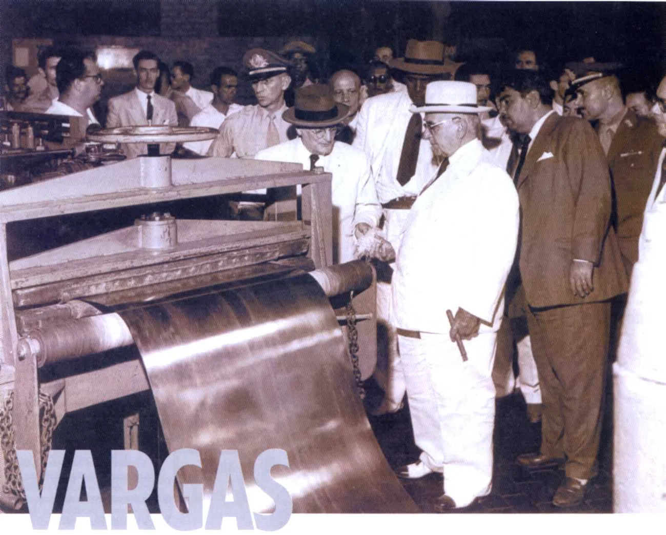 Fotografia histórica de Volta Redonda em identificação