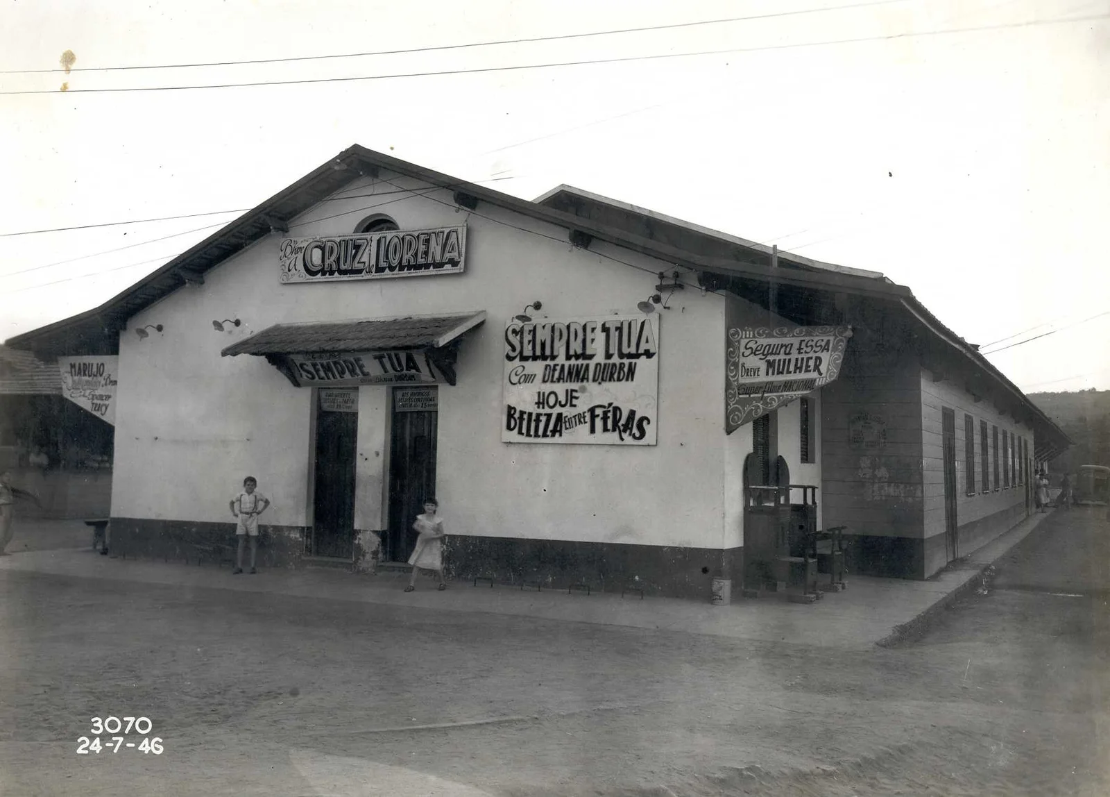 Fotografia histórica de Volta Redonda em identificação