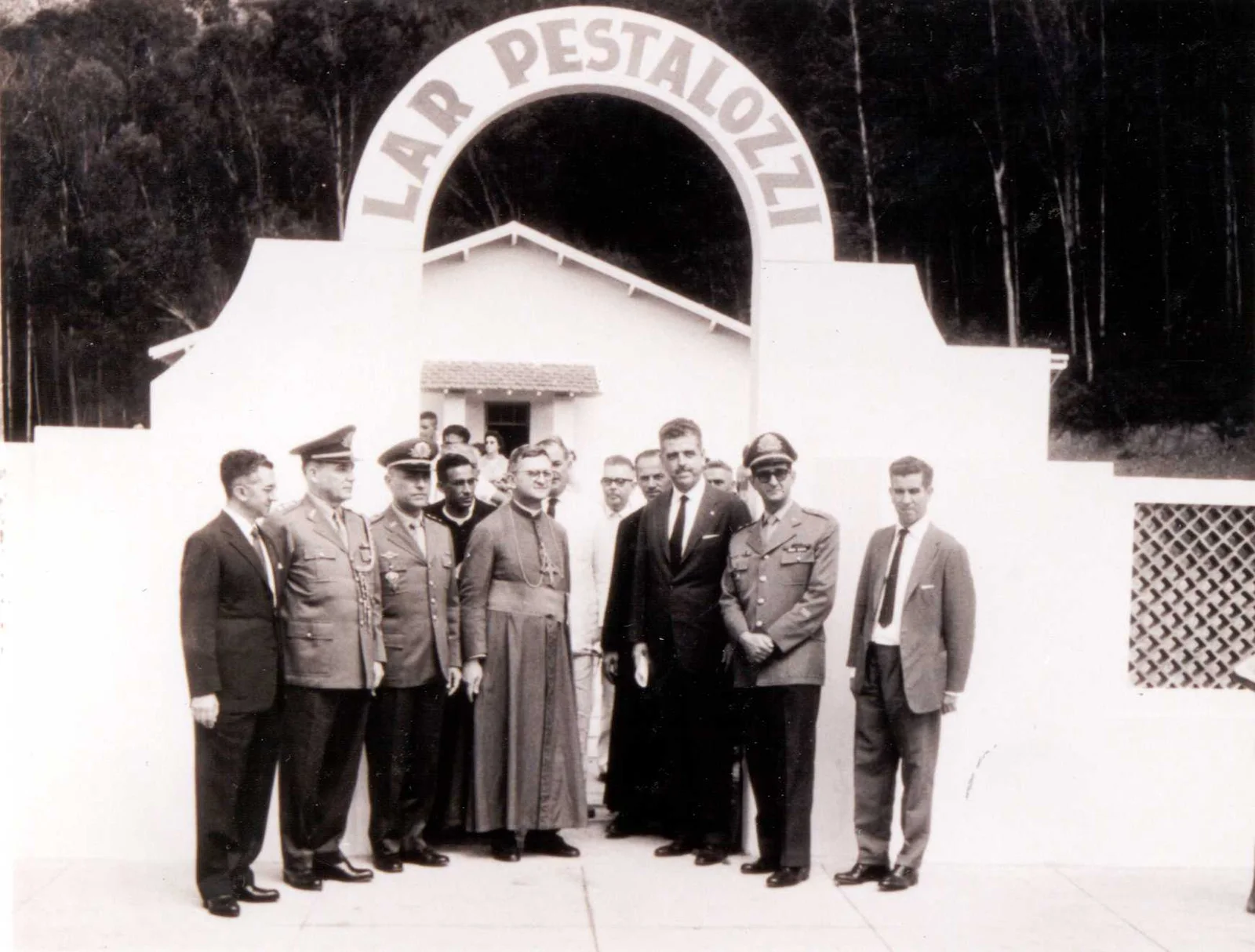 Fotografia histórica de Volta Redonda em identificação