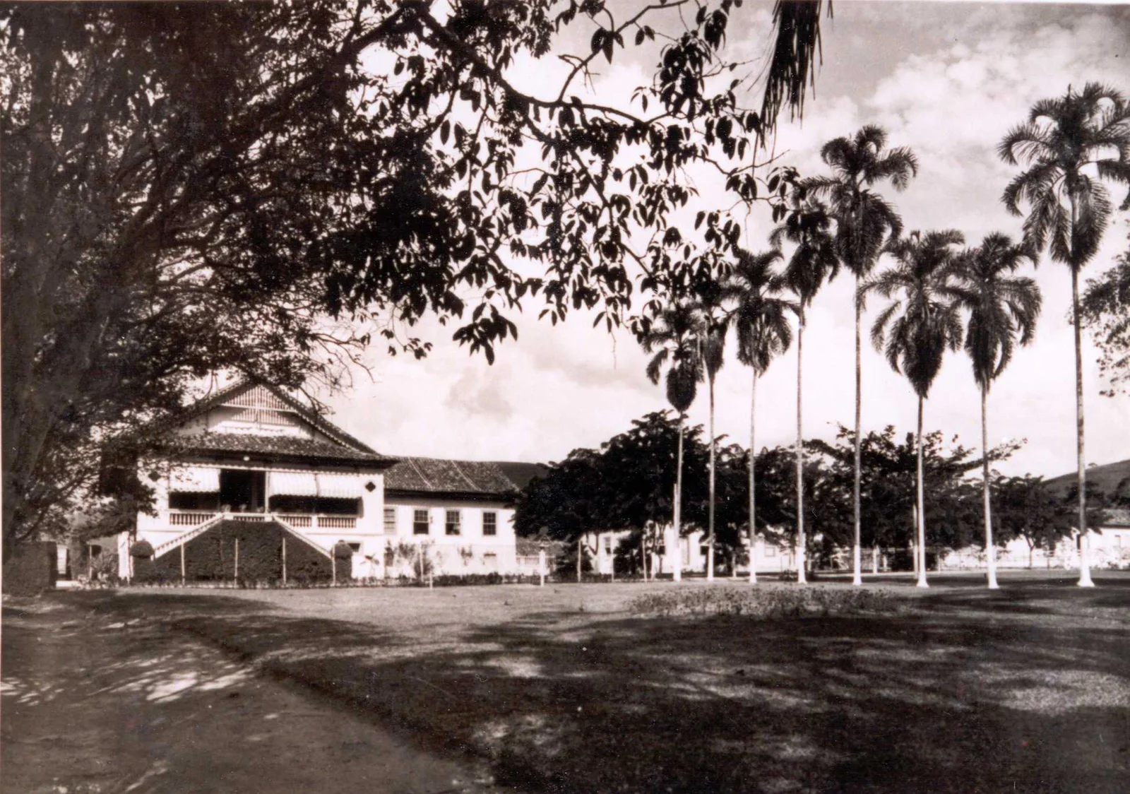 Fotografia histórica de Volta Redonda em identificação