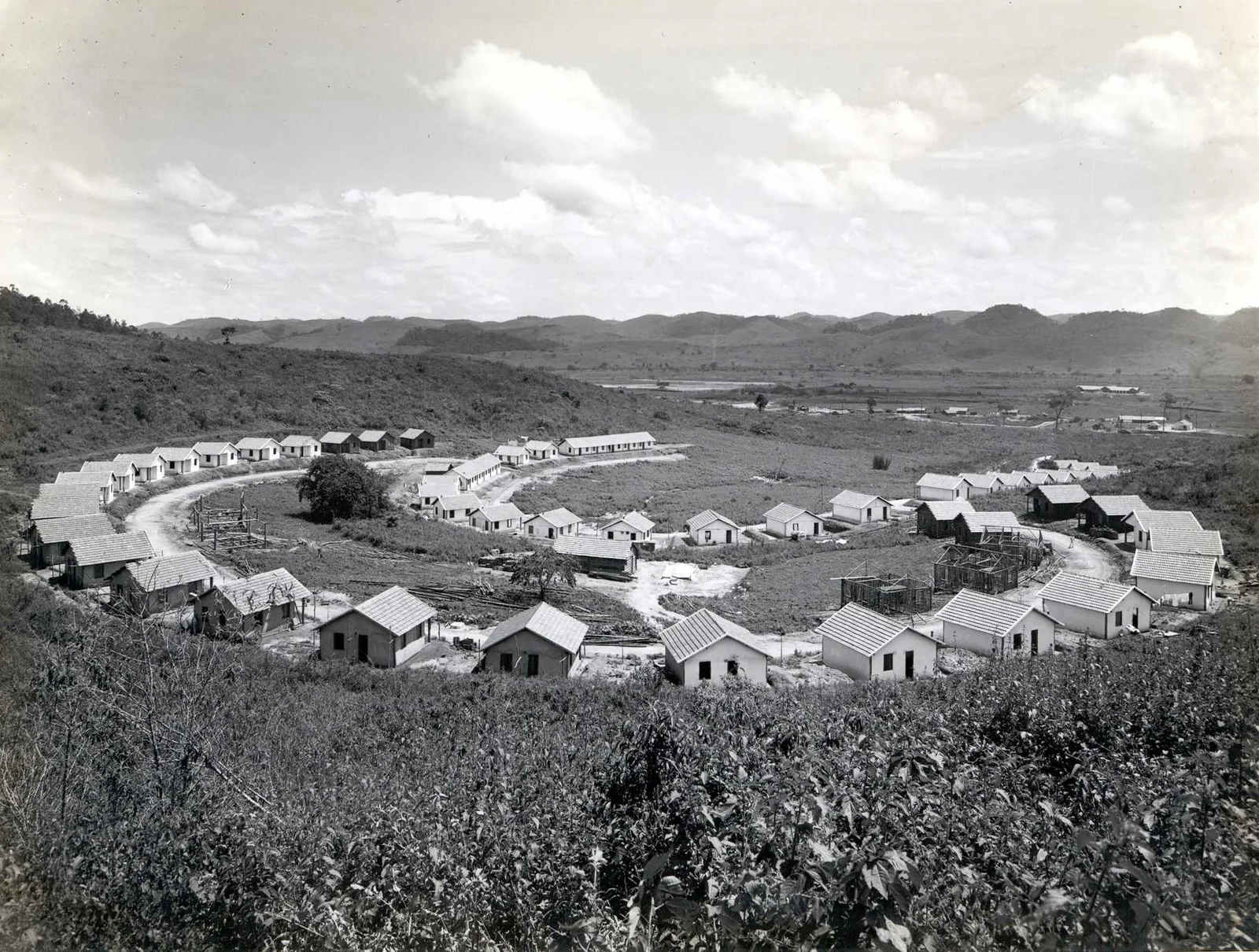 Fotografia histórica de Volta Redonda em identificação