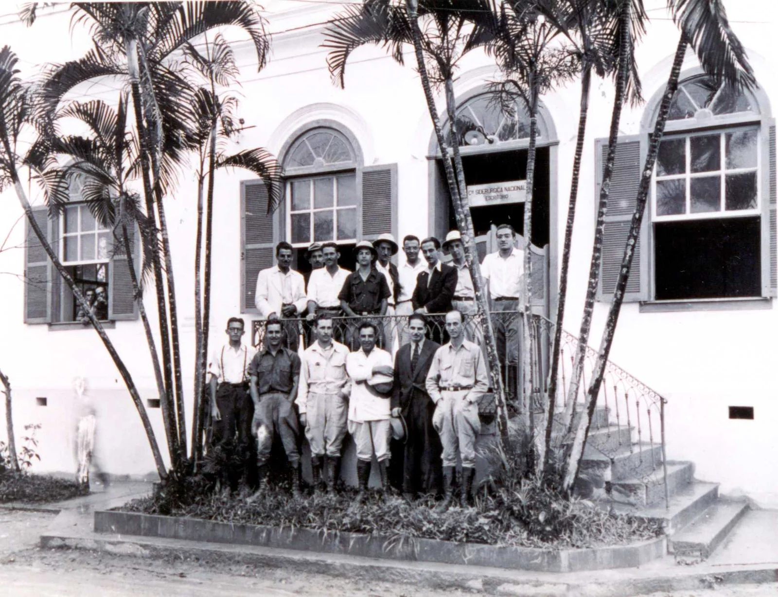 Fotografia histórica de Volta Redonda em identificação