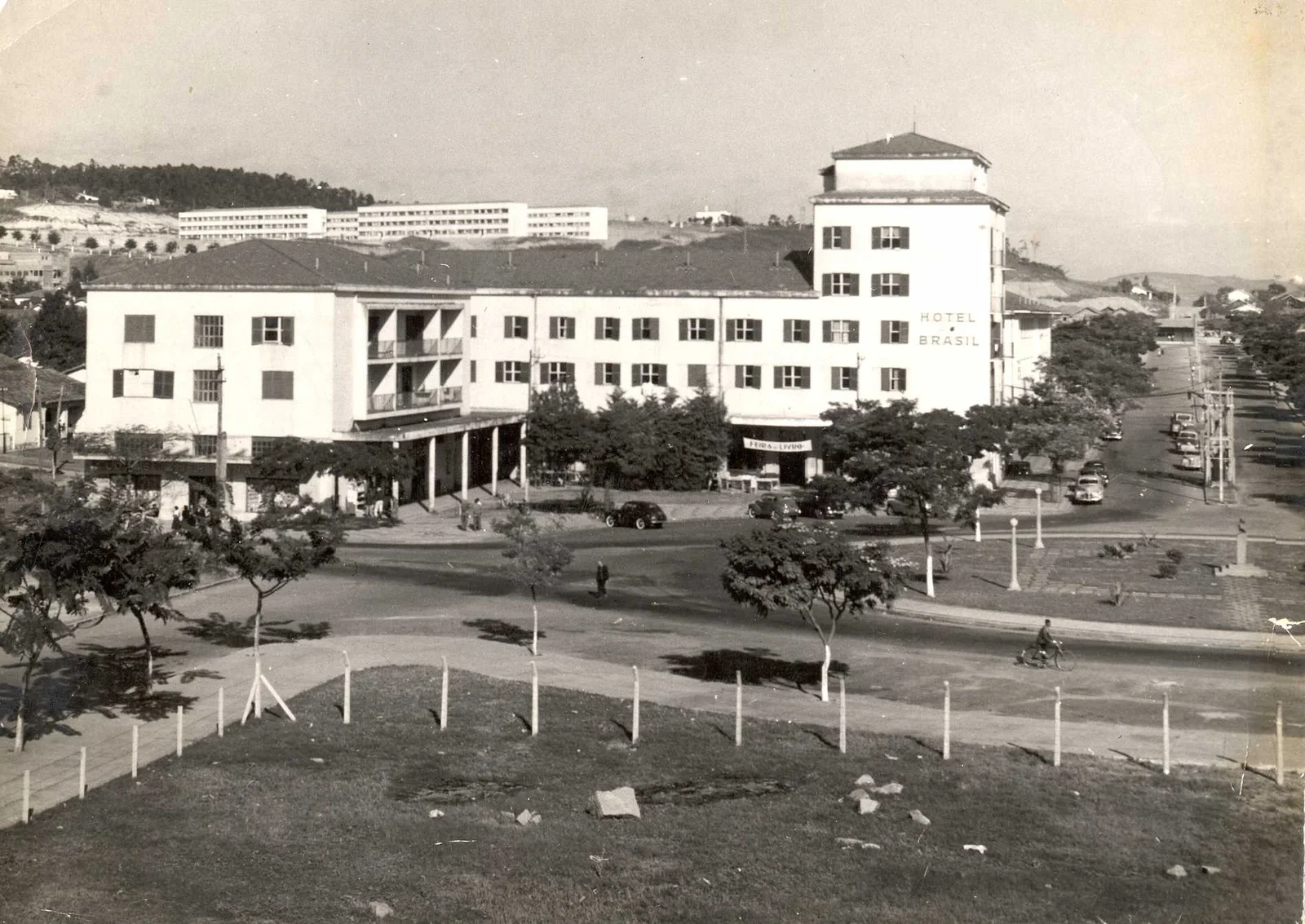 Fotografia histórica de Volta Redonda em identificação