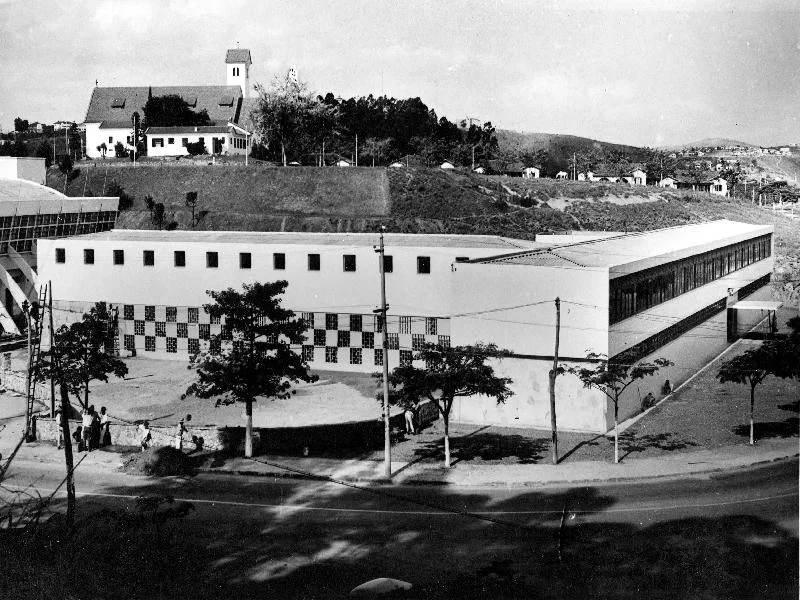 Fotografia histórica de Volta Redonda em identificação