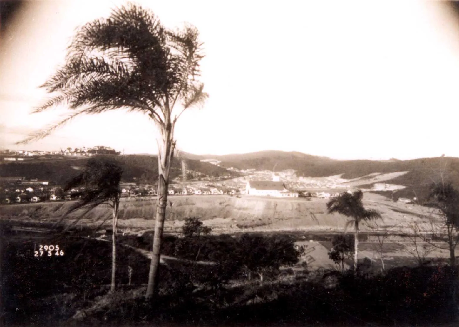 Fotografia histórica de Volta Redonda em identificação
