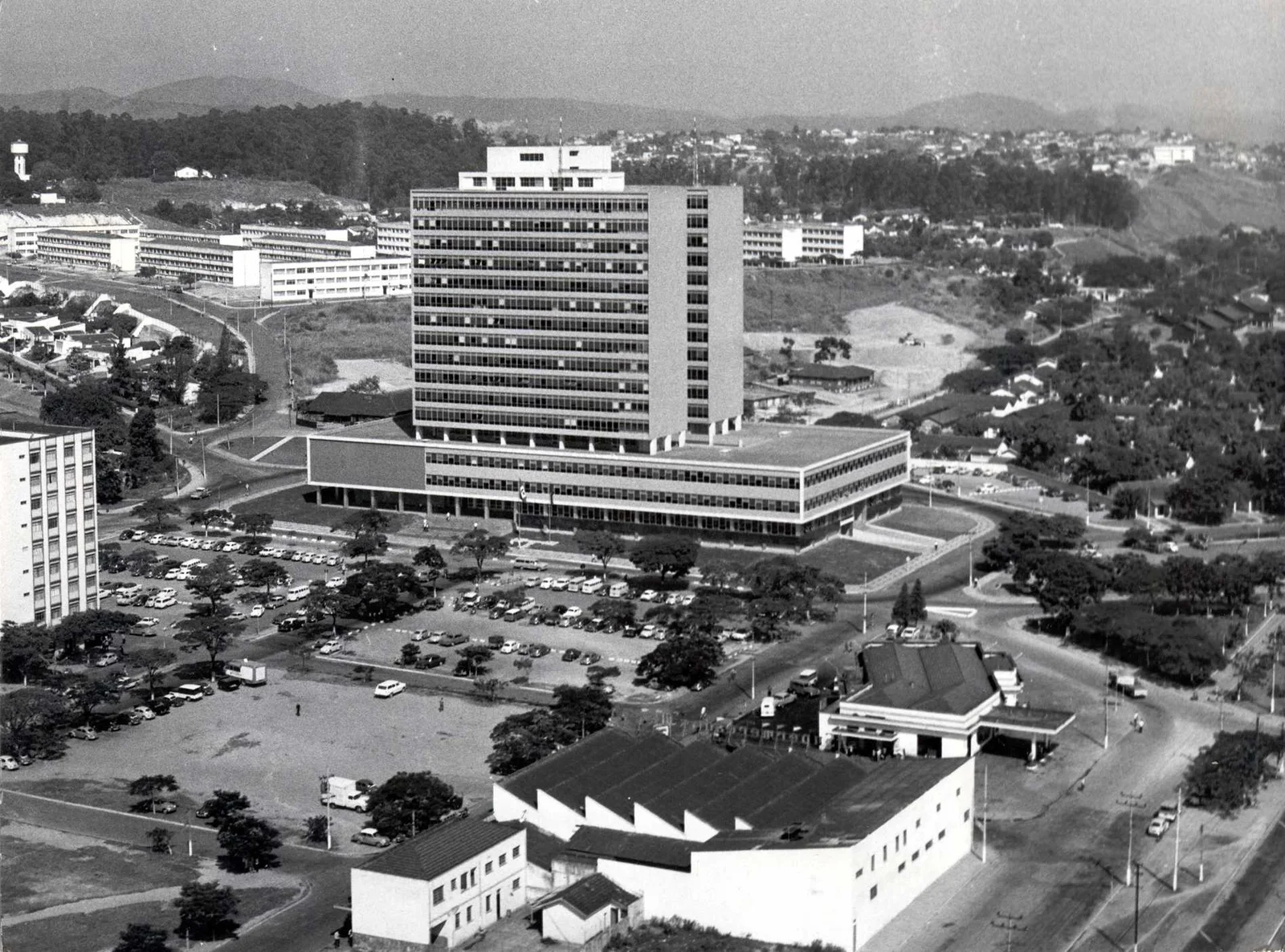 Fotografia histórica de Volta Redonda em identificação