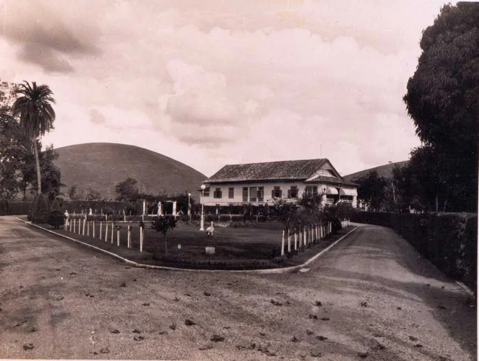 Fotografia histórica de Volta Redonda em identificação