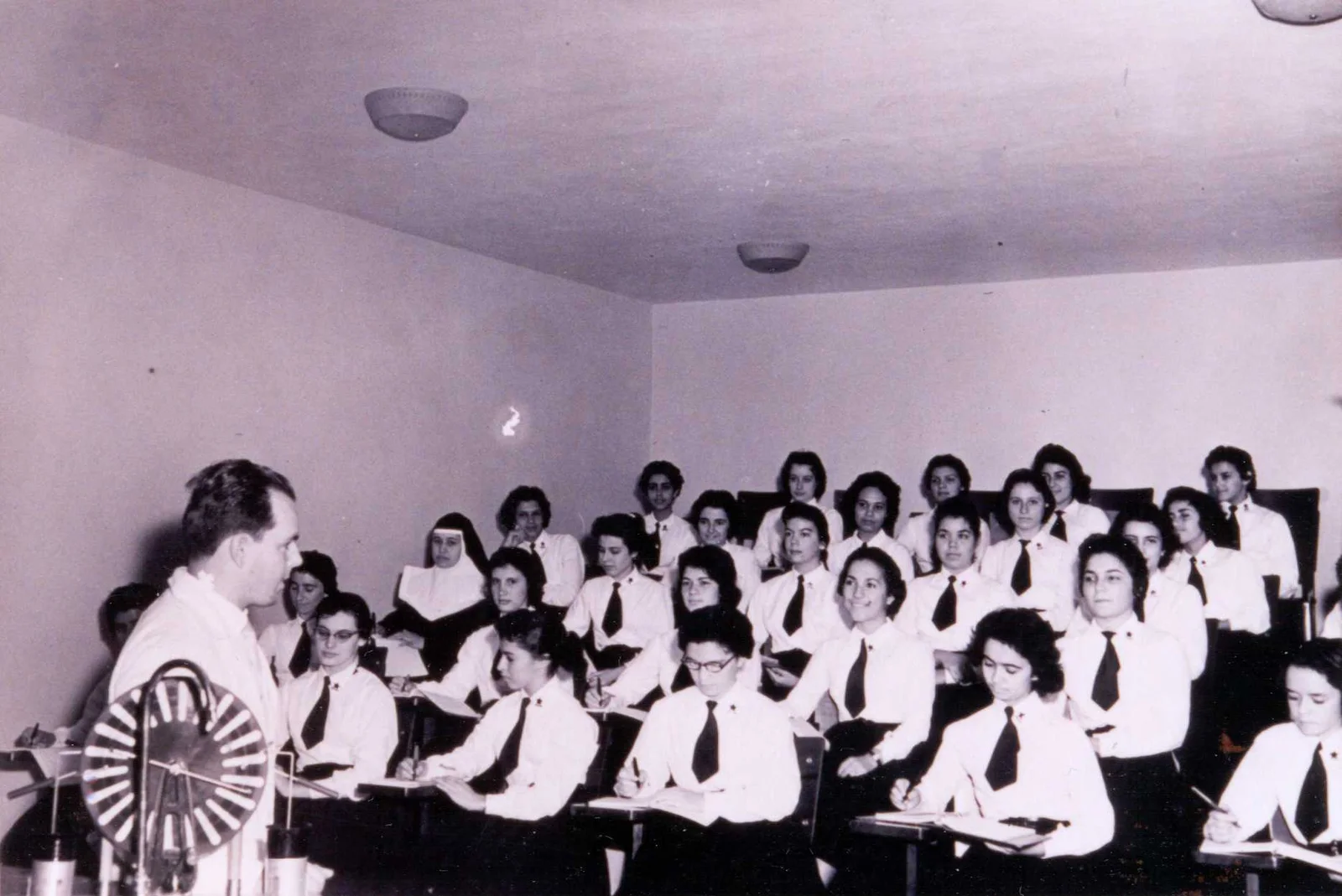 Fotografia histórica de Volta Redonda em identificação