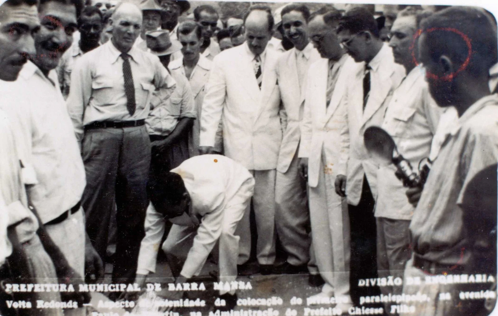 Fotografia histórica de Volta Redonda em identificação