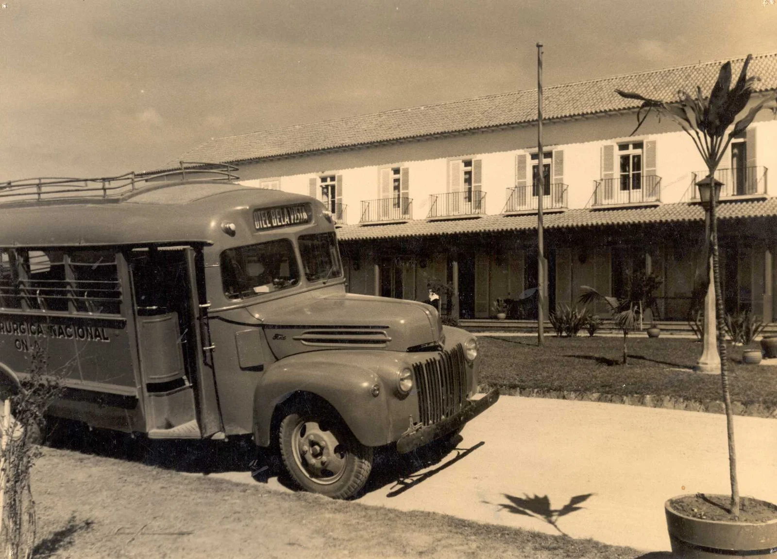 Fotografia histórica de Volta Redonda em identificação