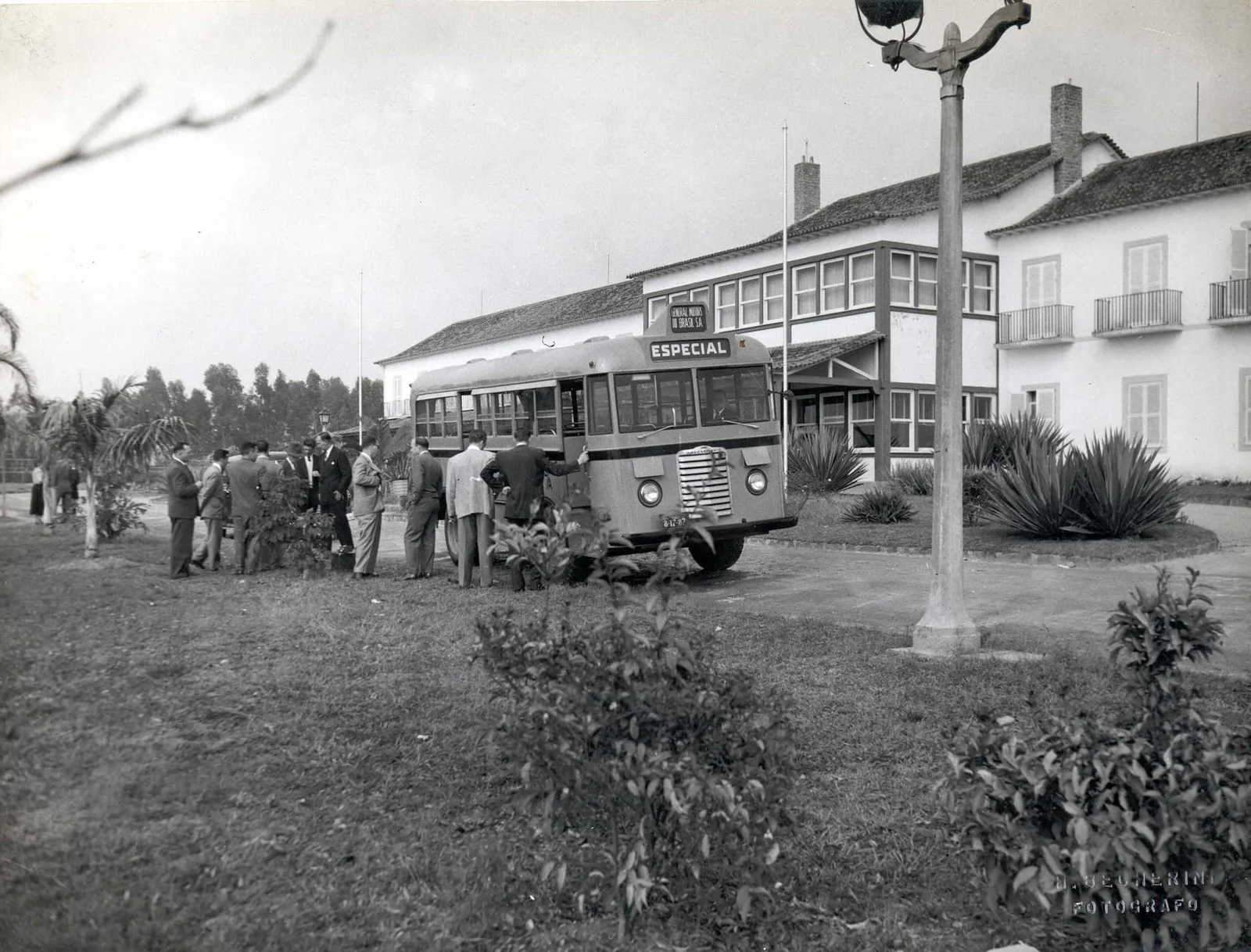 Fotografia histórica de Volta Redonda em identificação