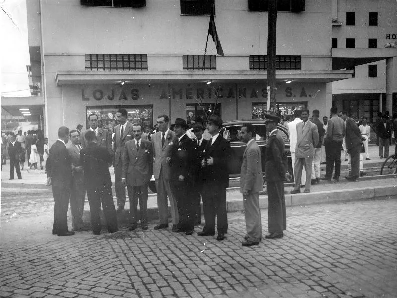 Fotografia histórica de Volta Redonda em identificação