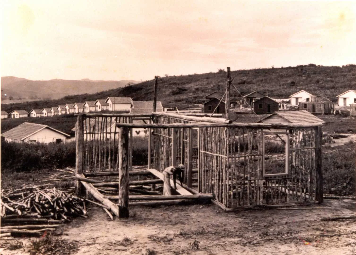 Fotografia histórica de Volta Redonda em identificação