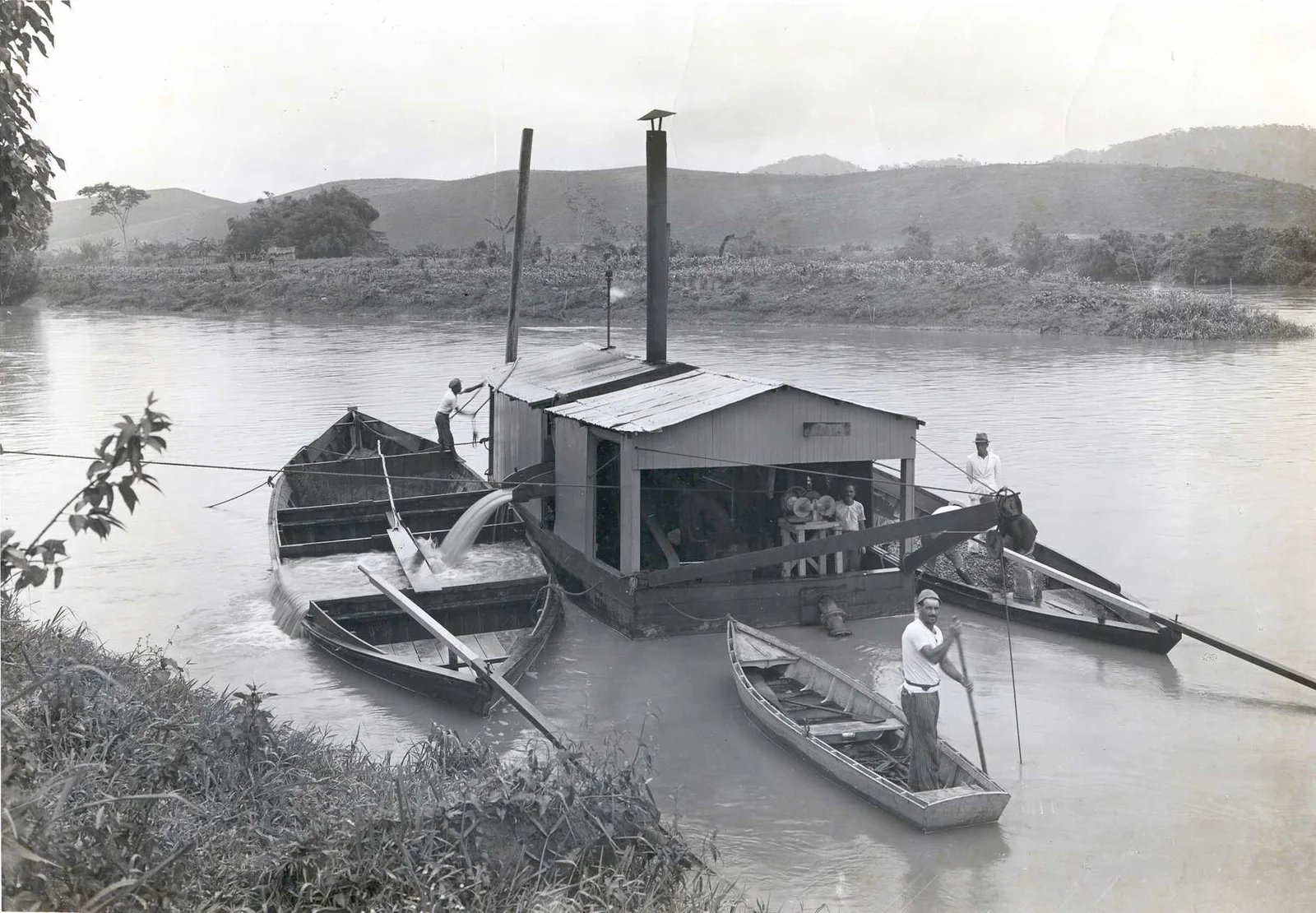Fotografia histórica de Volta Redonda em identificação