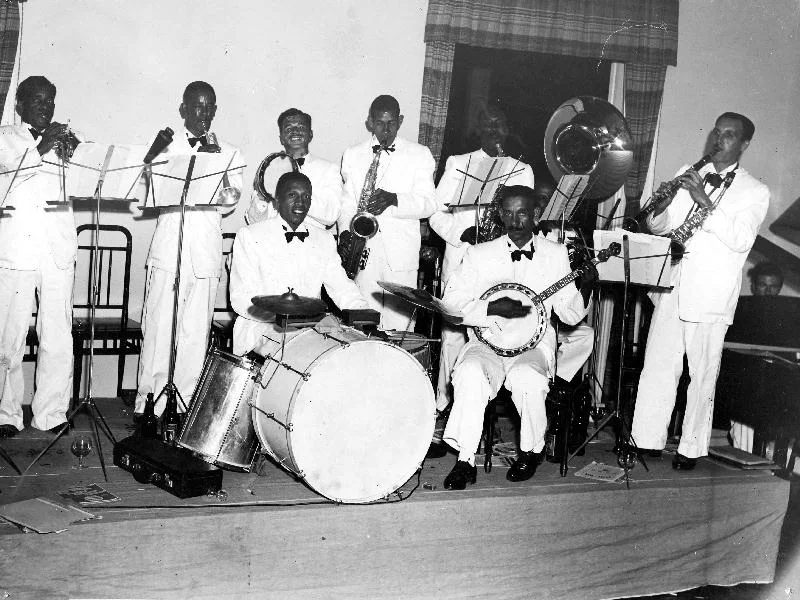 Fotografia histórica de Volta Redonda em identificação