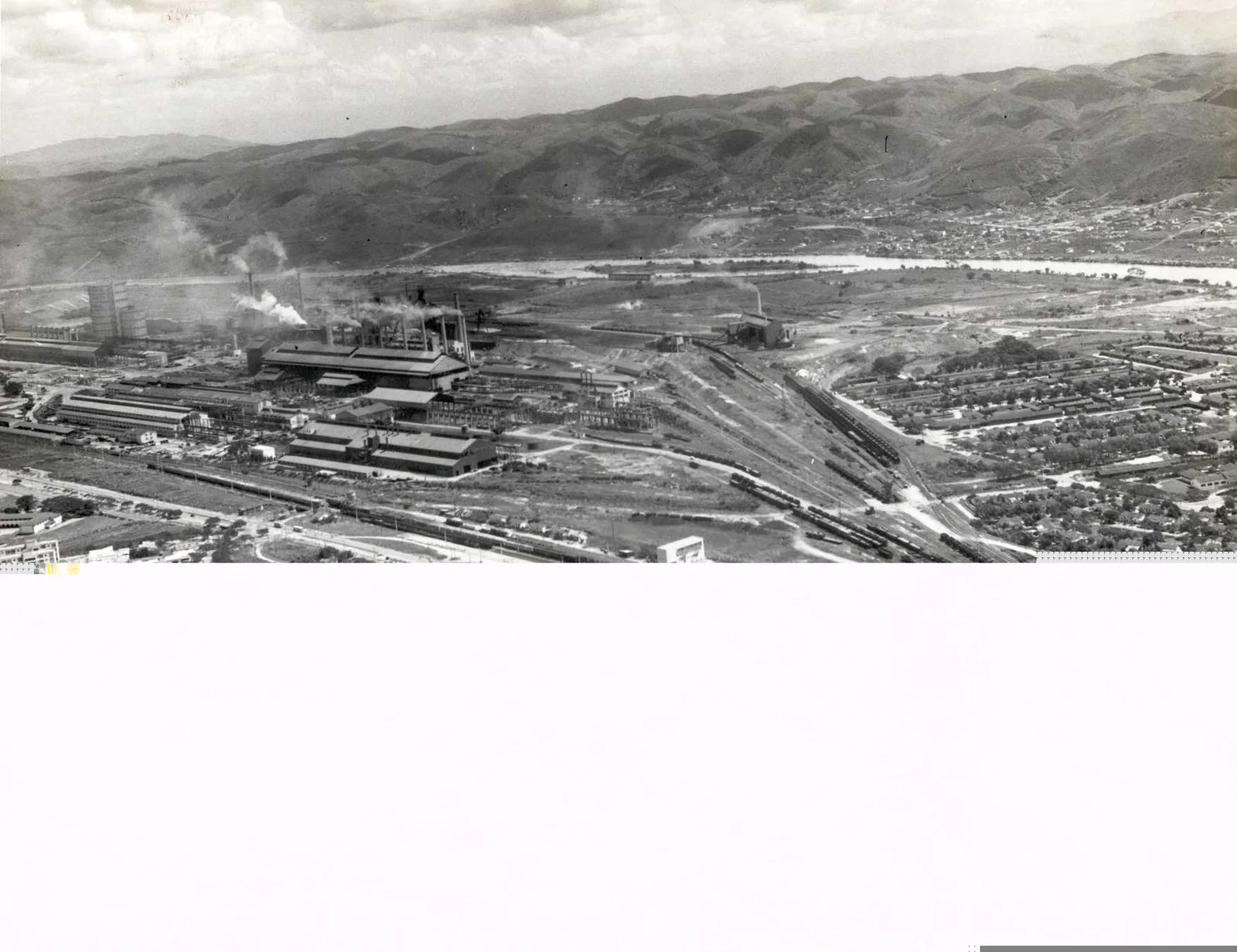 Fotografia histórica de Volta Redonda em identificação
