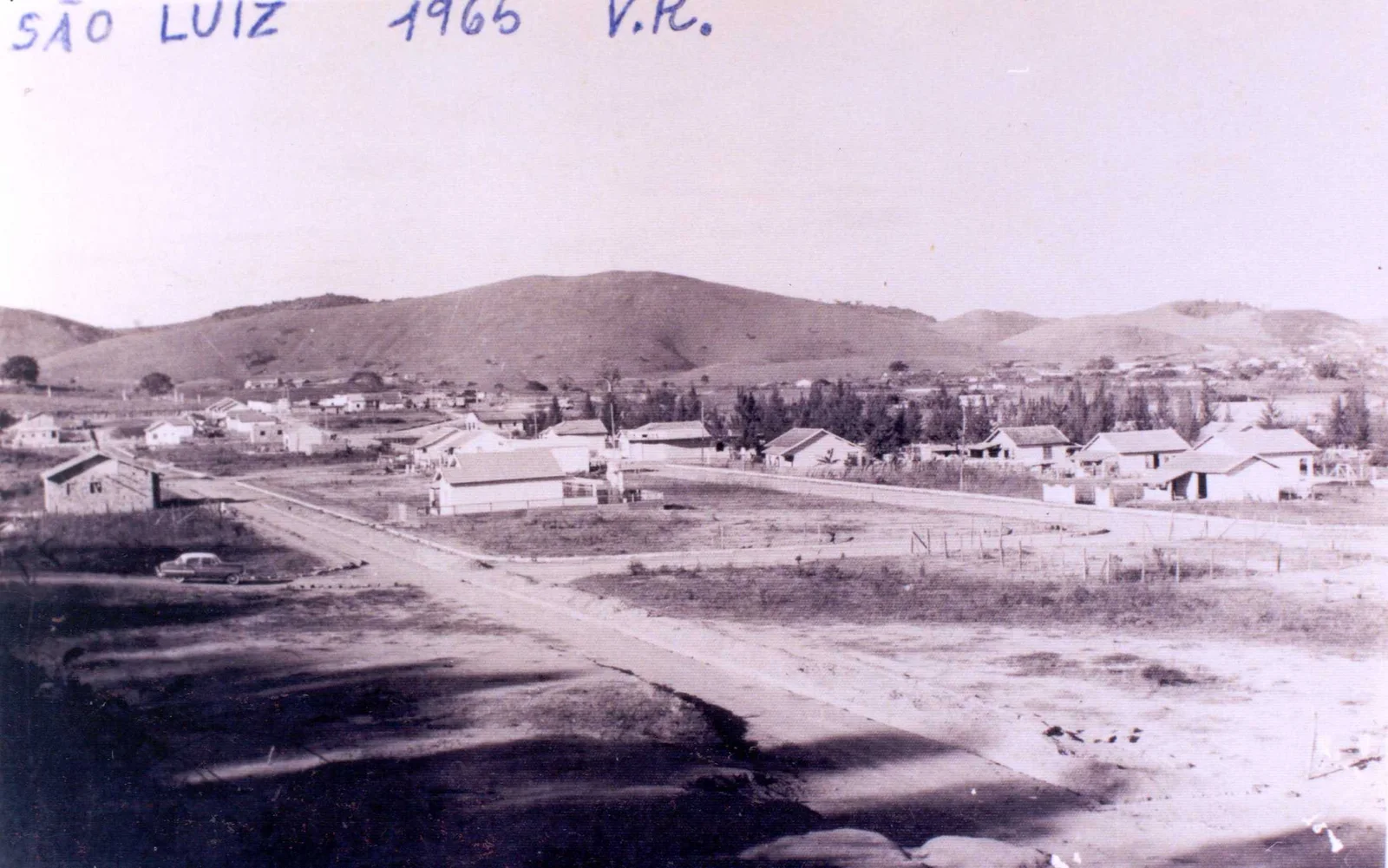 Fotografia histórica de Volta Redonda em identificação