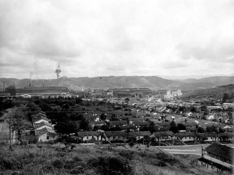 Fotografia histórica de Volta Redonda em identificação