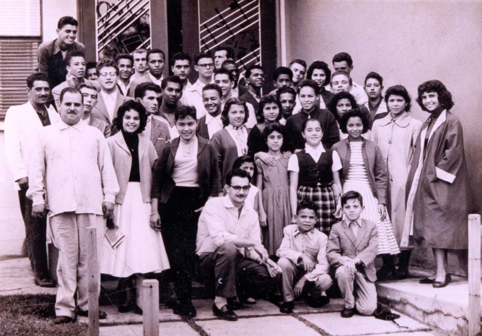 Fotografia histórica de Volta Redonda em identificação