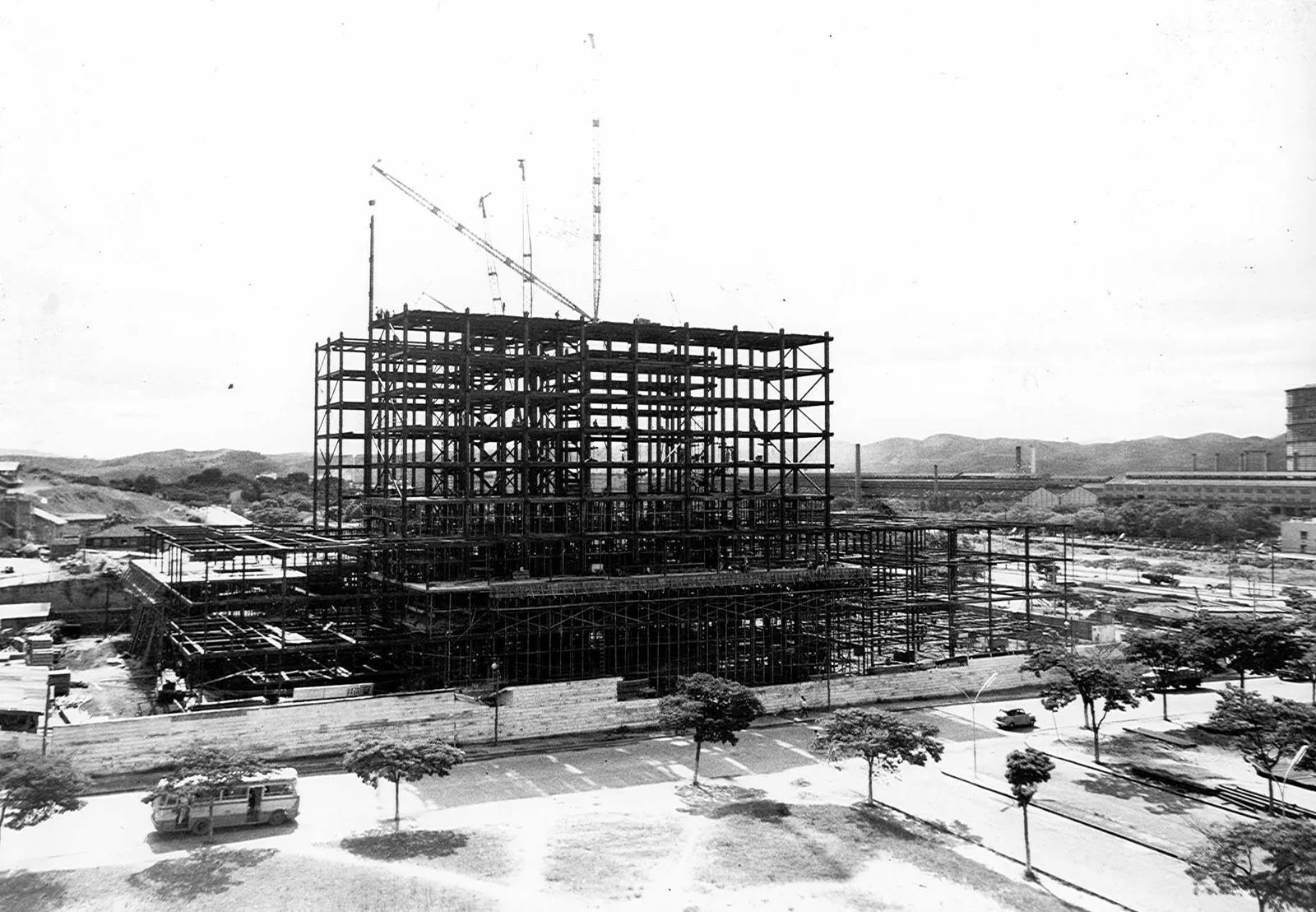 Fotografia histórica de Volta Redonda em identificação