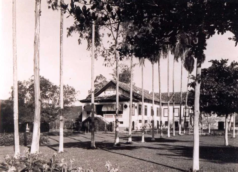 Fotografia histórica de Volta Redonda em identificação