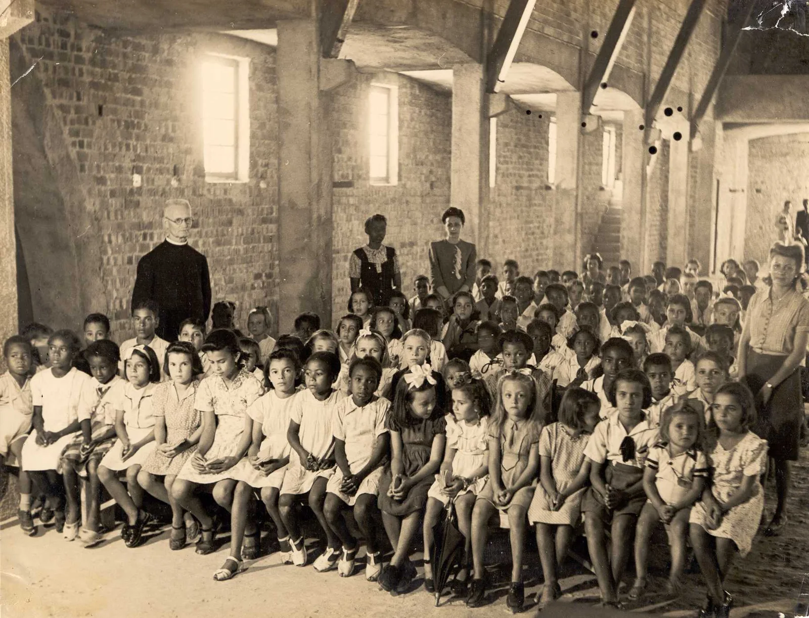 Fotografia histórica de Volta Redonda em identificação