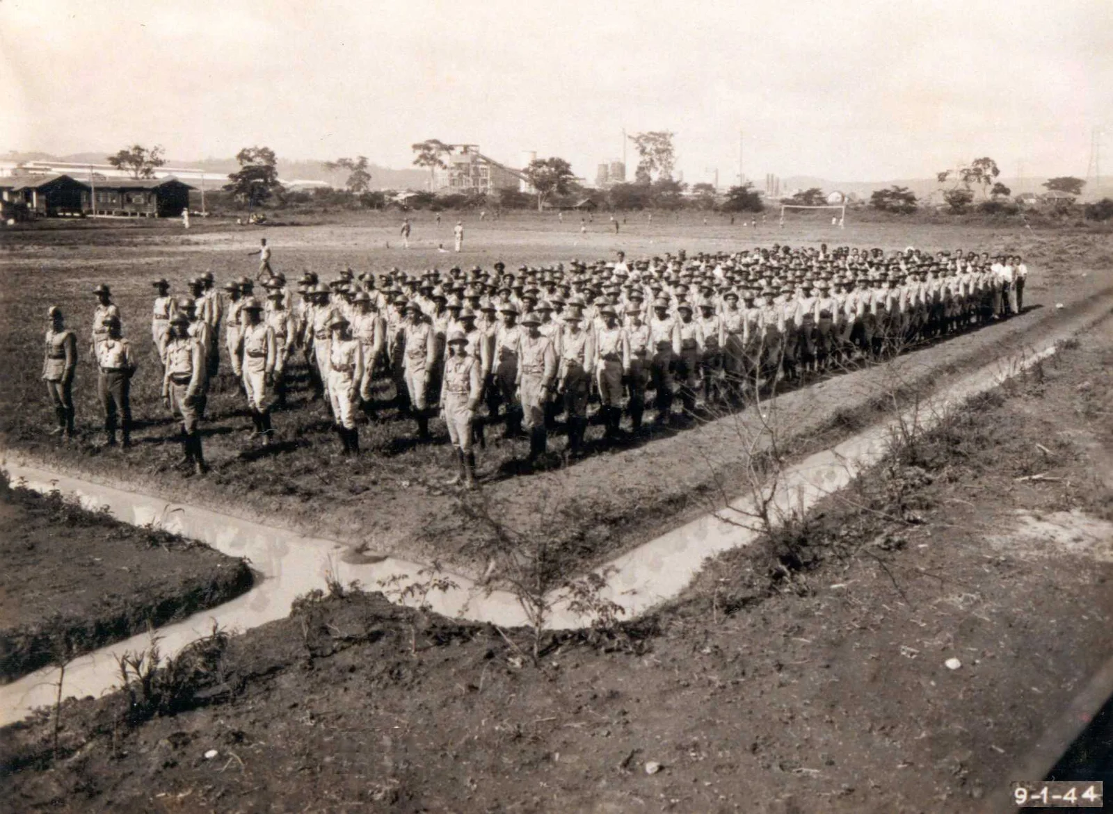 Fotografia histórica de Volta Redonda em identificação