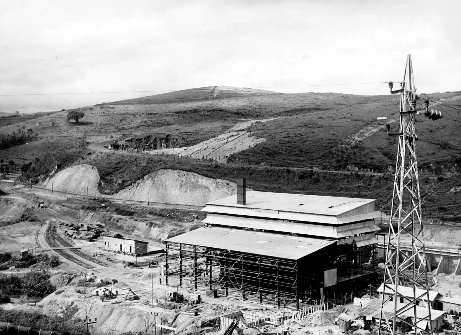 Fotografia histórica de Volta Redonda em identificação