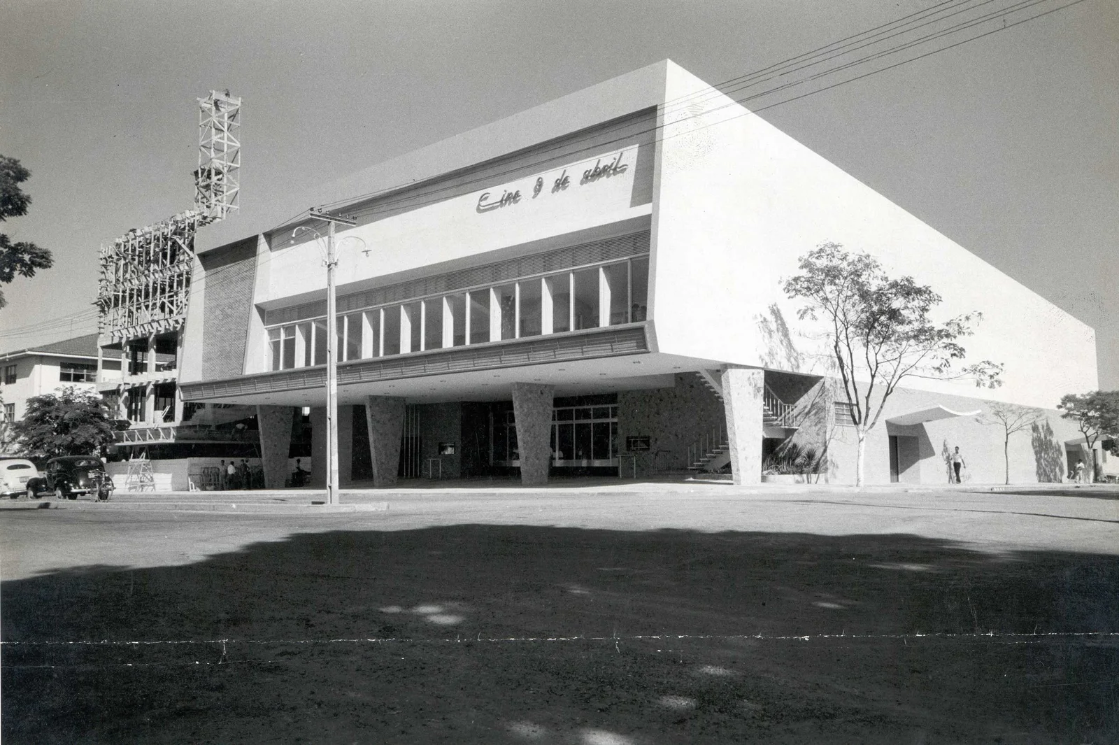 Fotografia histórica de Volta Redonda em identificação