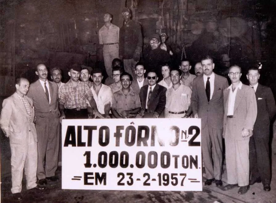 Fotografia histórica de Volta Redonda em identificação