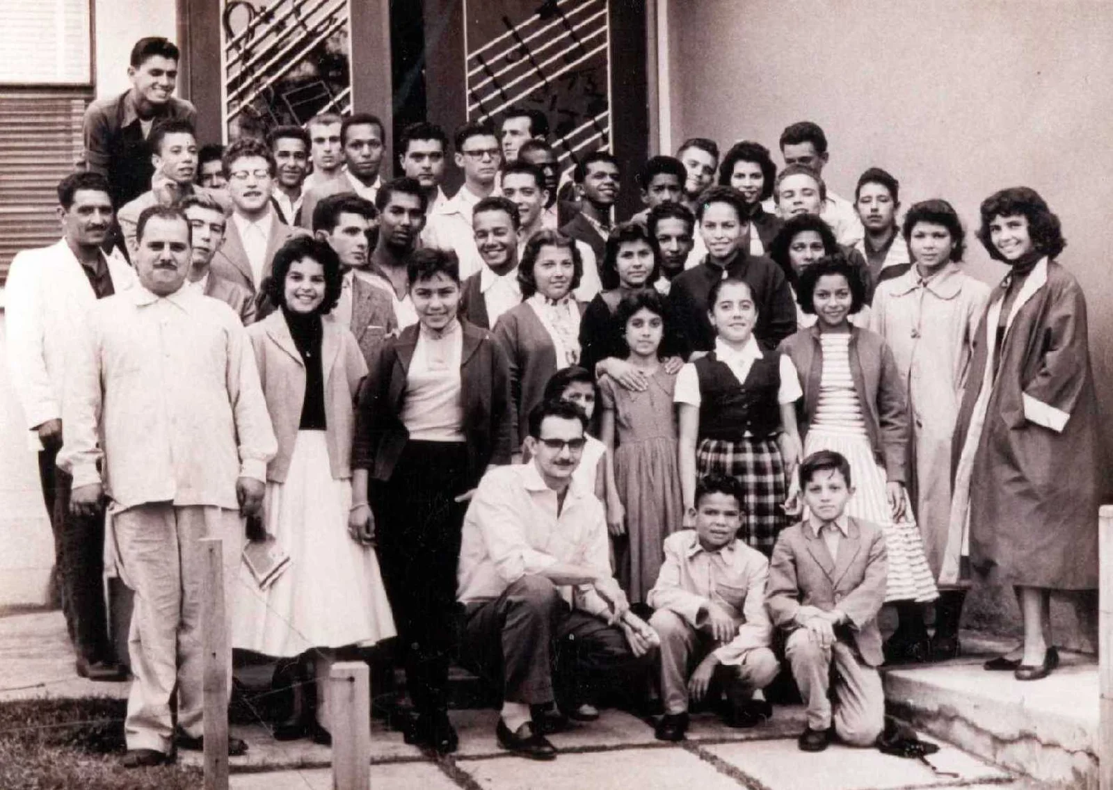 Fotografia histórica de Volta Redonda em identificação