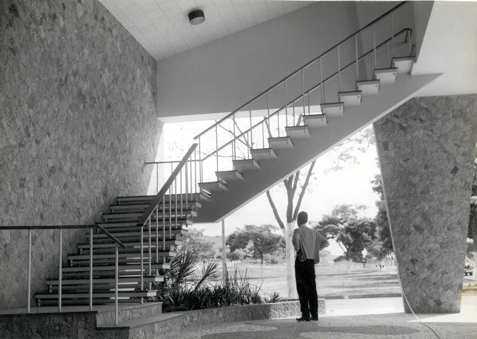 Fotografia histórica de Volta Redonda em identificação