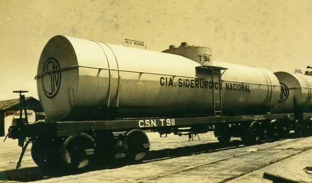 Fotografia histórica de Volta Redonda em identificação