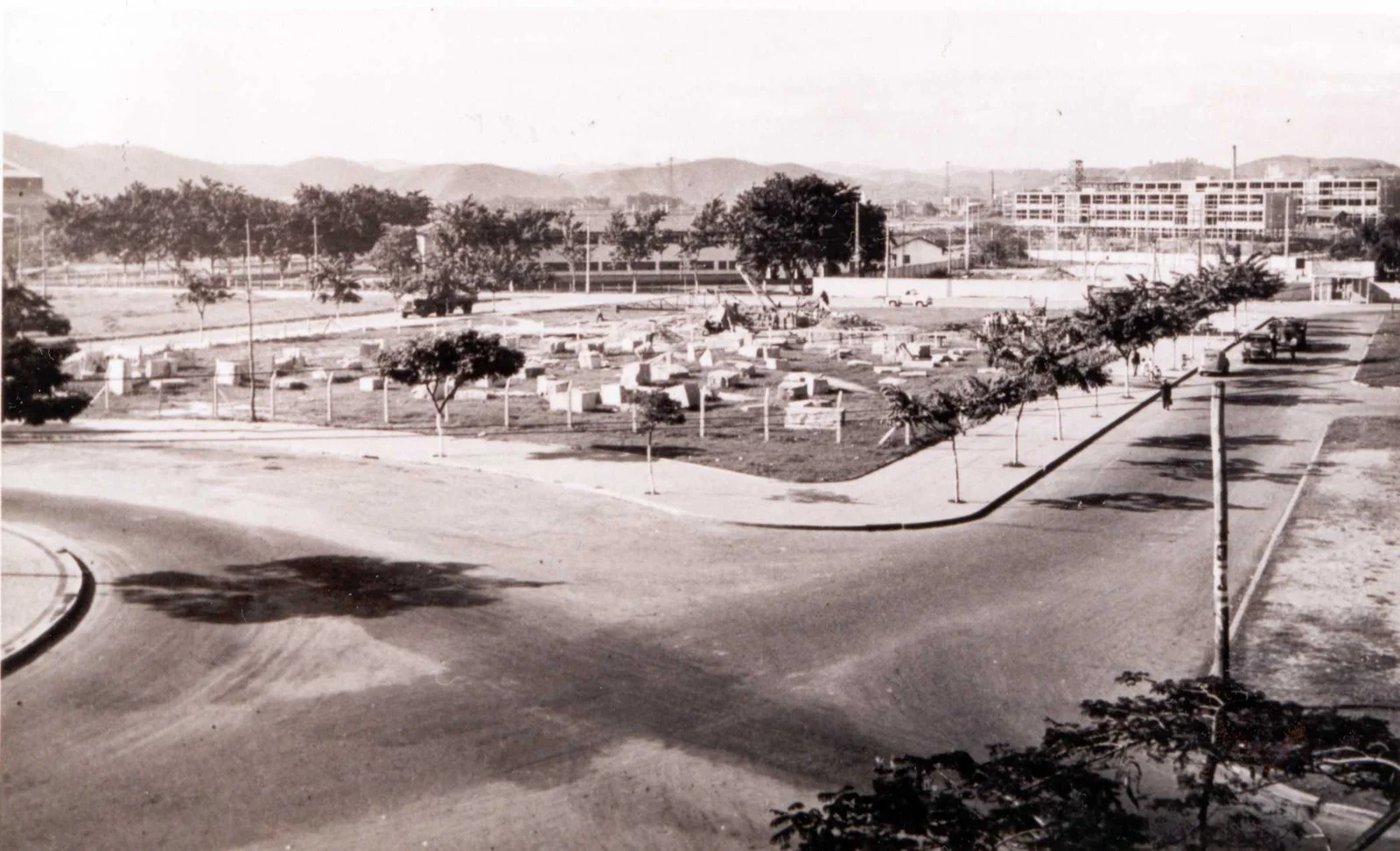 Fotografia histórica de Volta Redonda em identificação