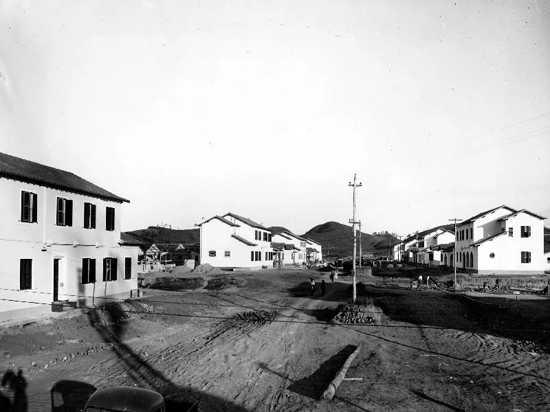 Fotografia histórica de Volta Redonda em identificação