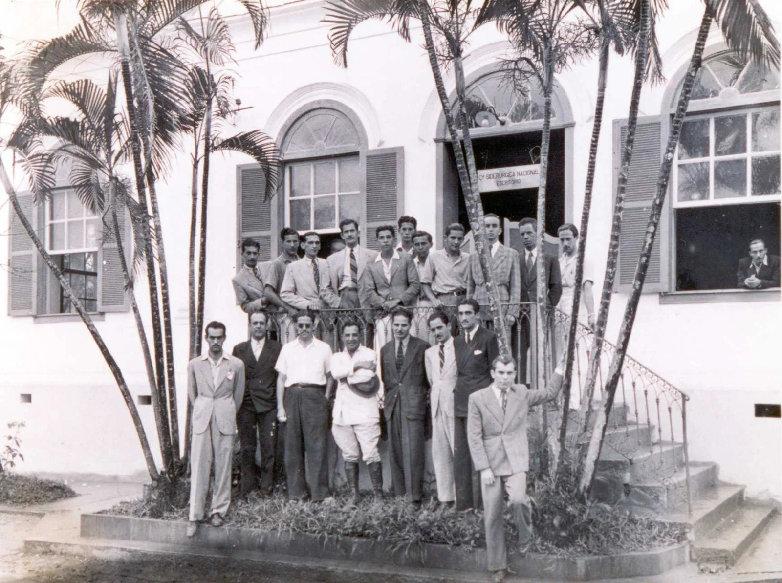 Fotografia histórica de Volta Redonda em identificação