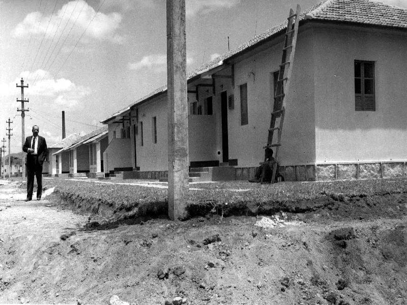 Fotografia histórica de Volta Redonda em identificação