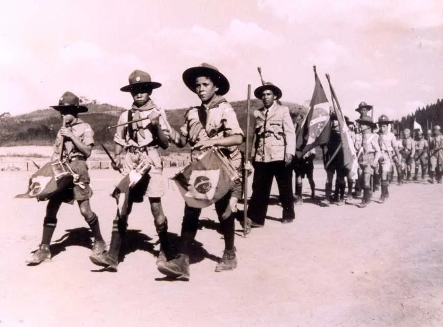 Fotografia histórica de Volta Redonda em identificação