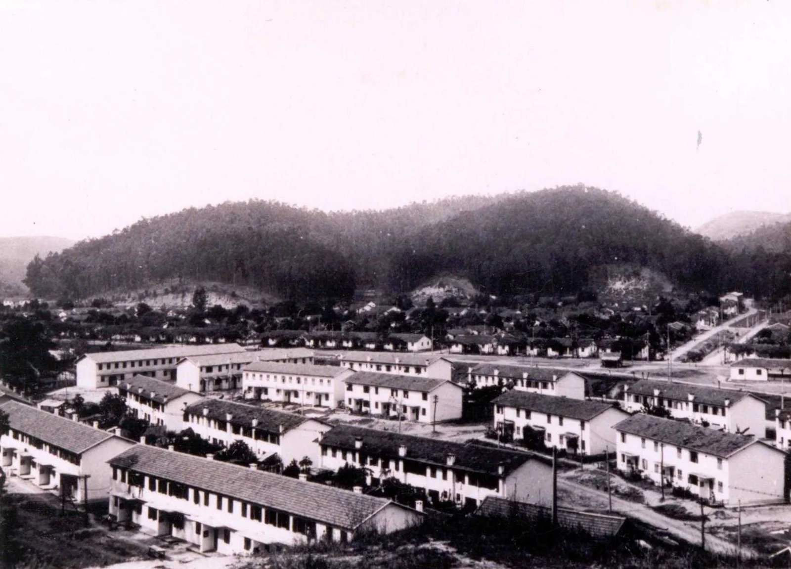 Fotografia histórica de Volta Redonda em identificação