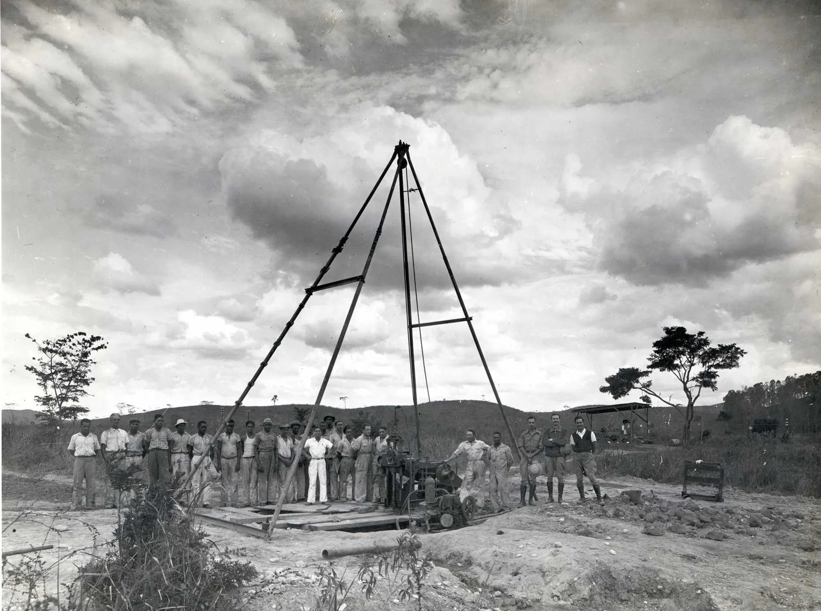 Fotografia histórica de Volta Redonda em identificação