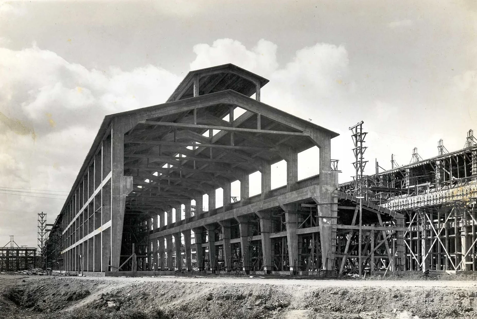 Fotografia histórica de Volta Redonda em identificação