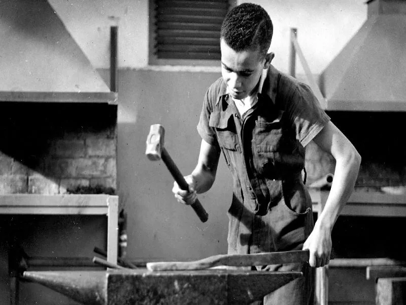 Fotografia histórica de Volta Redonda em identificação